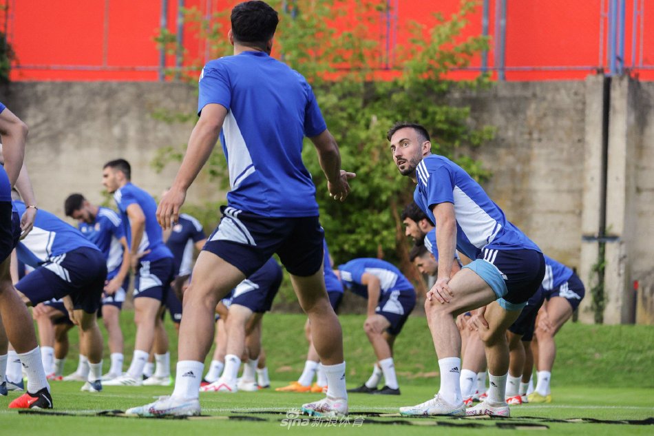 锋线结构上 锋线结构上