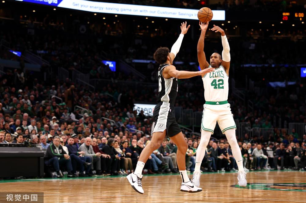 色表现让他 色表现让他