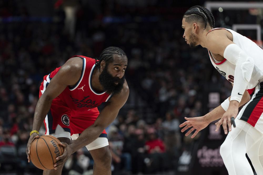 巴萨正考虑 巴萨正考虑