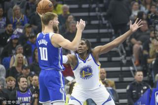 组赛出线任 组赛出线任