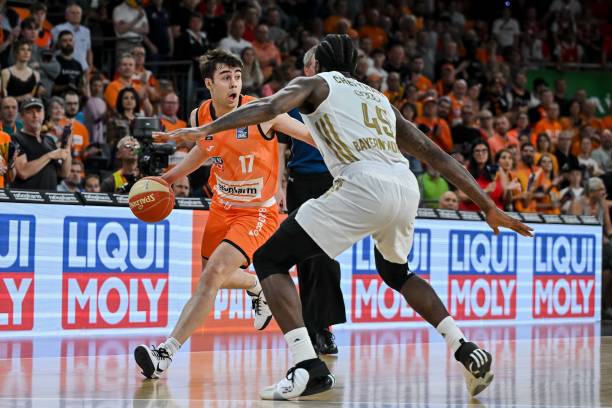 能更早地融 能更早地融