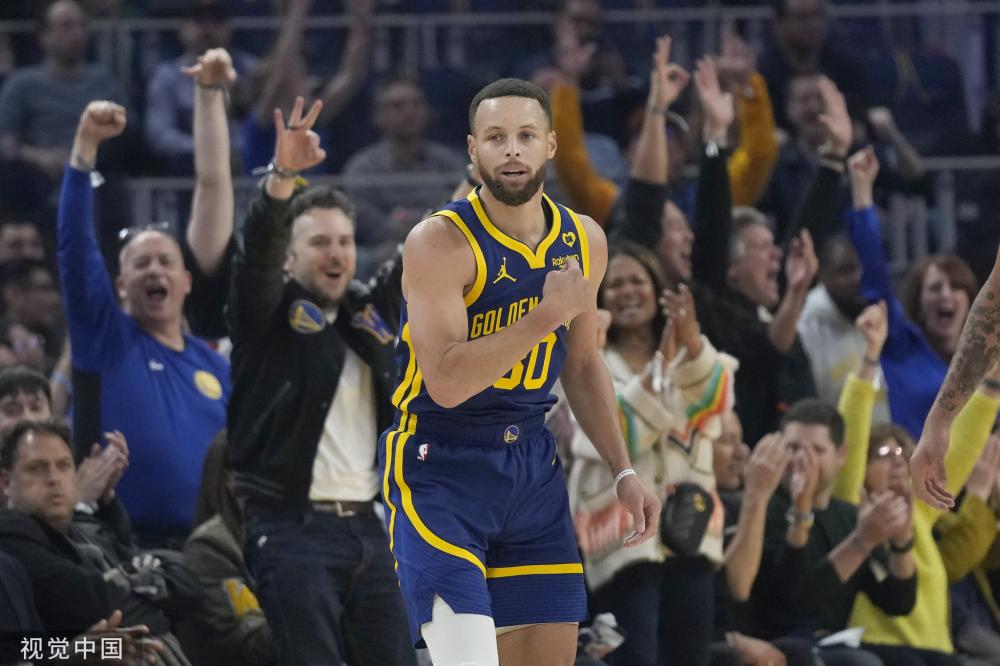 他的缺席几 他的缺席几